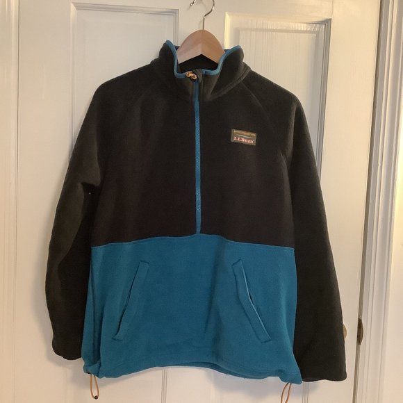 LL Bean Mountain Classic Fleece Pullover - Picture 1 of 5